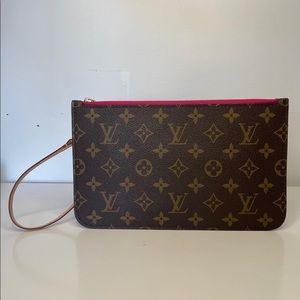 Louis Vuitton Neverfull Pochette